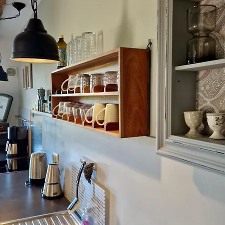 Romantic House In Charming Village Daire *